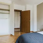 Saint Suite