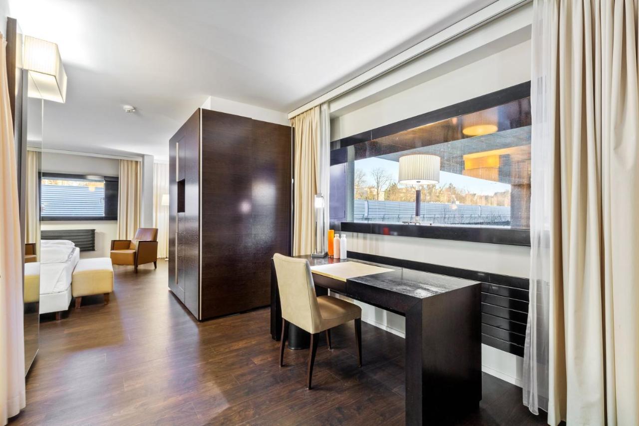 Hotel Becozy Self Check-In & Pop-Up Hotel Sihlcity *