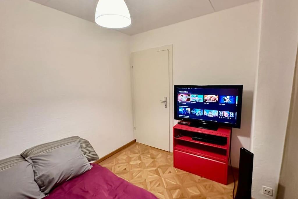 Wunderschoene Gartenwohnung In *