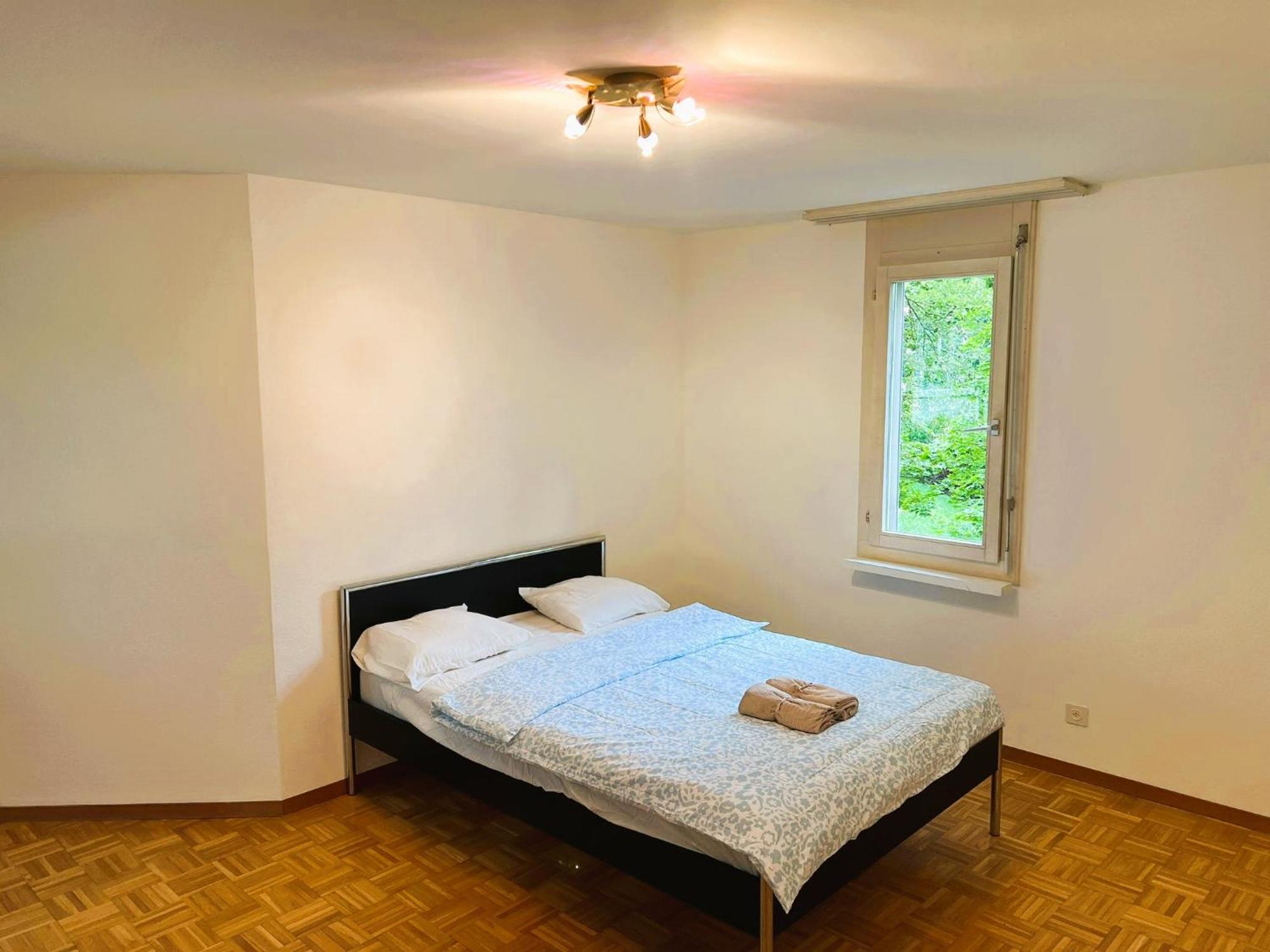 Apartment 4 Flat - 3 Bedroom, Balcony With View Hwa5