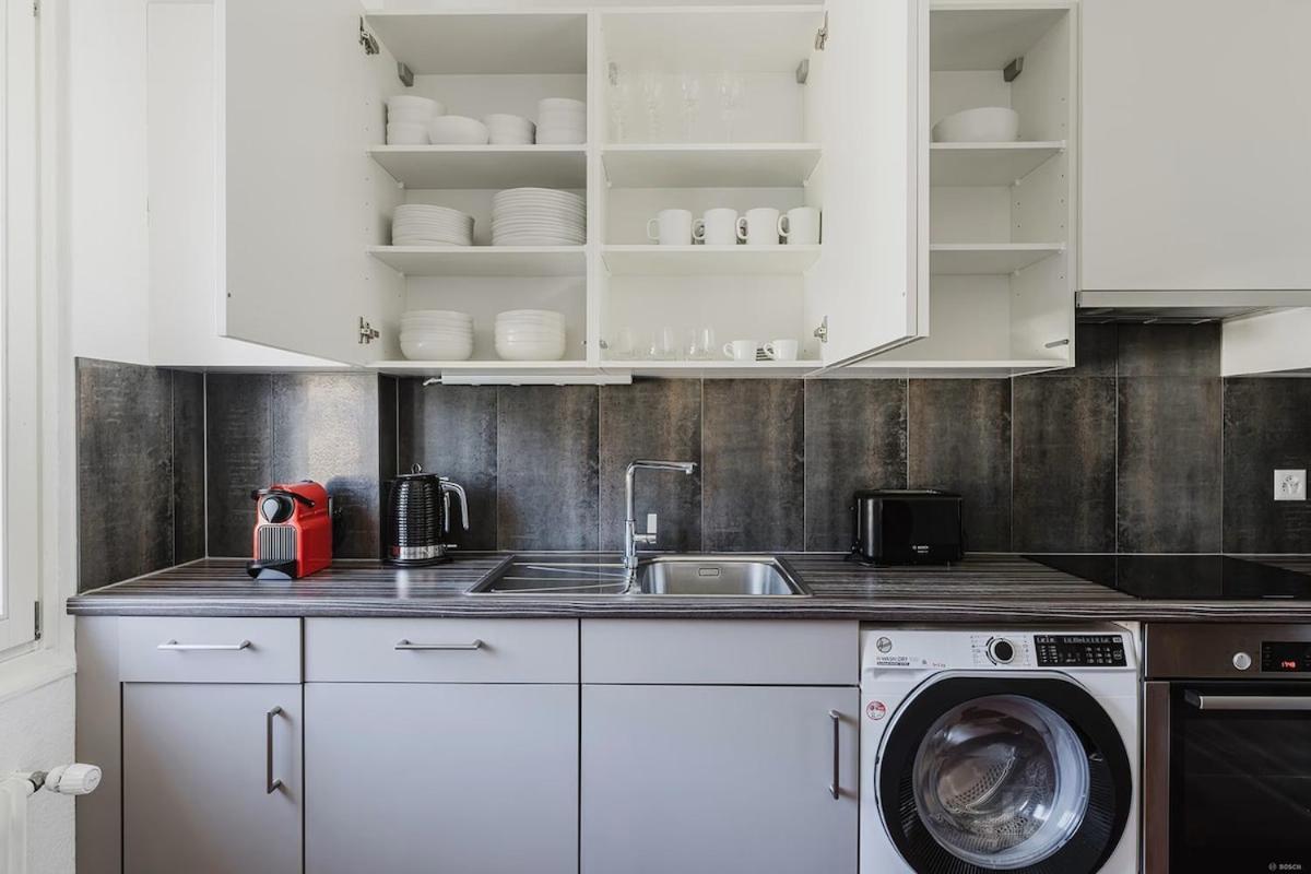 Saint Apartment *