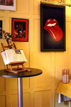 Ziczac Rock Hotel 2*