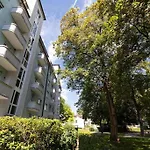Very Spacious Studio In City Center - Parkview 4