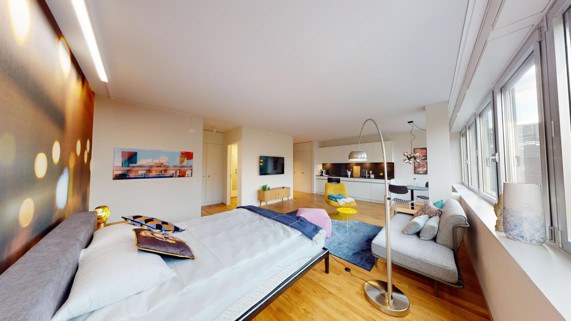 Livingtown Apartment *