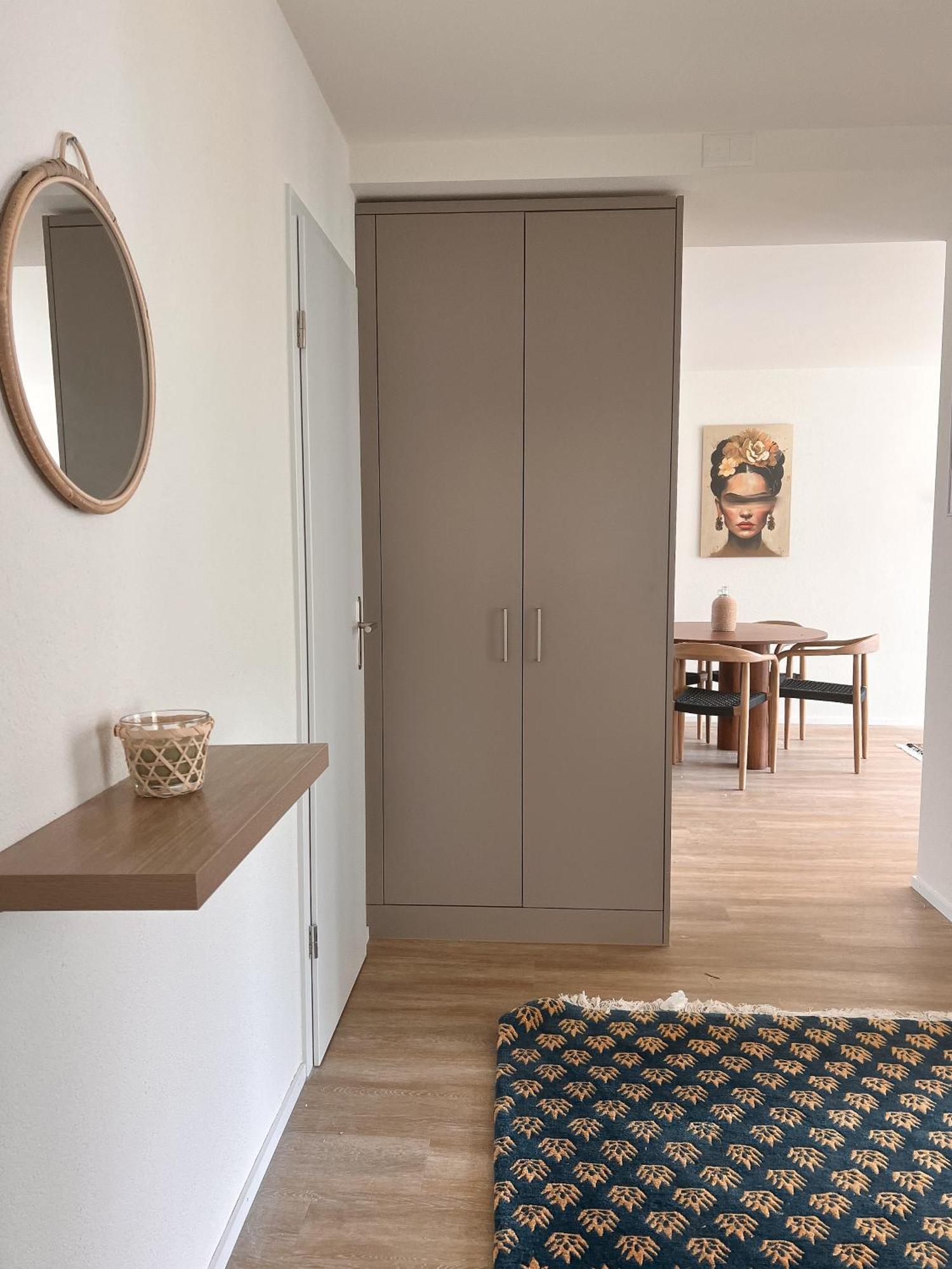 Stilvolle In Oerlikon! -202- Apartment