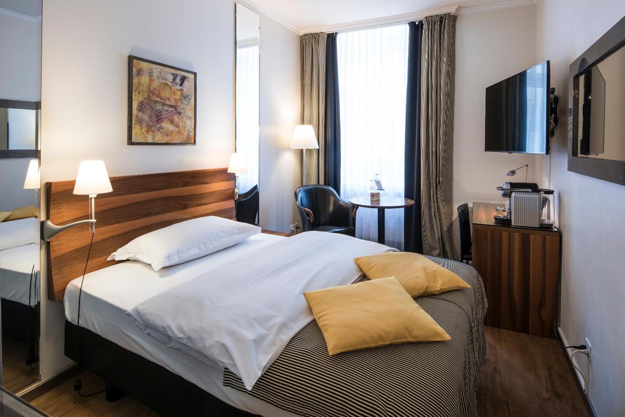 Plaza 4* Zurich