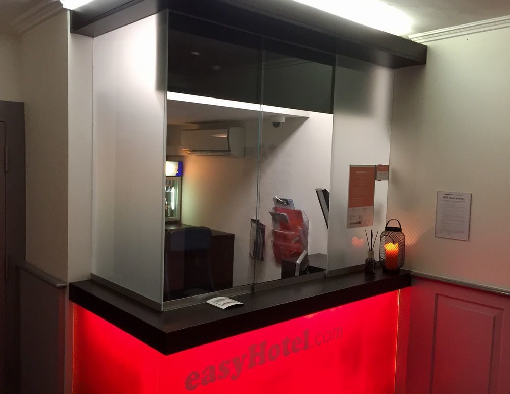 Easyhotel Centre 2* Zurich