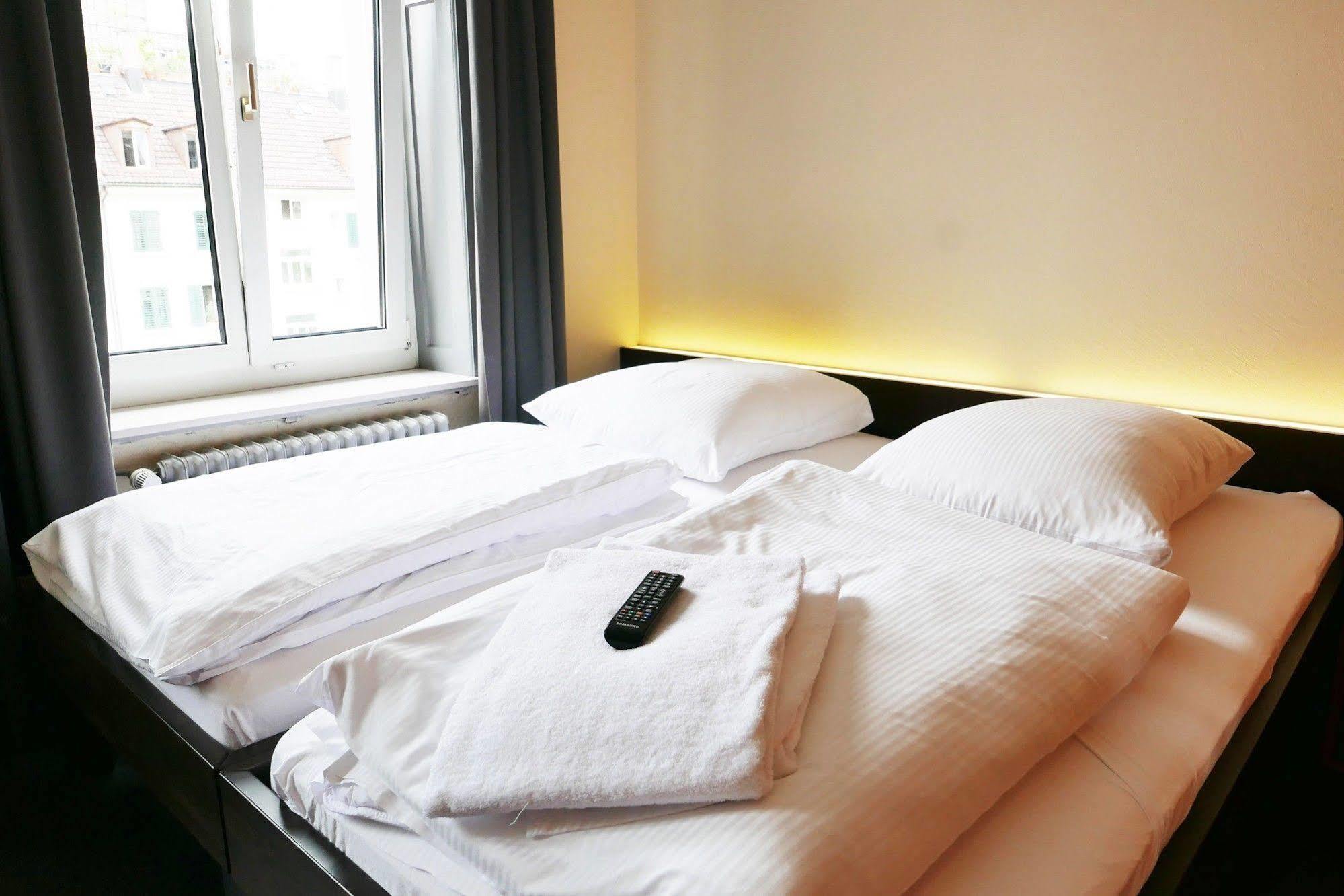 Easyhotel Centre 2* Zurich