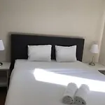 Apartment With Rooftop Garden