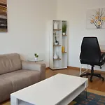 Big 1Br Apartment In The Center - Mill 55