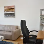 Big 1Br Apartment In The Center - Mill 55