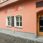 2 Room Suite In The Heart Of Zurich With Own Washing