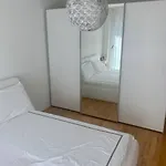 Taylor\'S Sleep Over