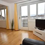 Spacious 1Br Near Opera And Lake - Mill 5 43