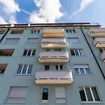 Very Spacious Studio In City Center - Parkview 4
