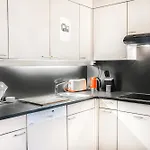 Enge Station - Private Room Alps