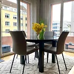 City Views Apartment Am Schaffhauserplatz