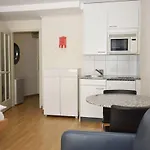 Cute Studio In The Center - Crown 42