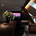 Le Bijou Lq80 Jacuzzi Penthouse