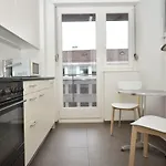 Spacious 1Br Near Opera And Lake - Mill 5 43