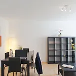 Hitrental Kreuzplatz Apartments