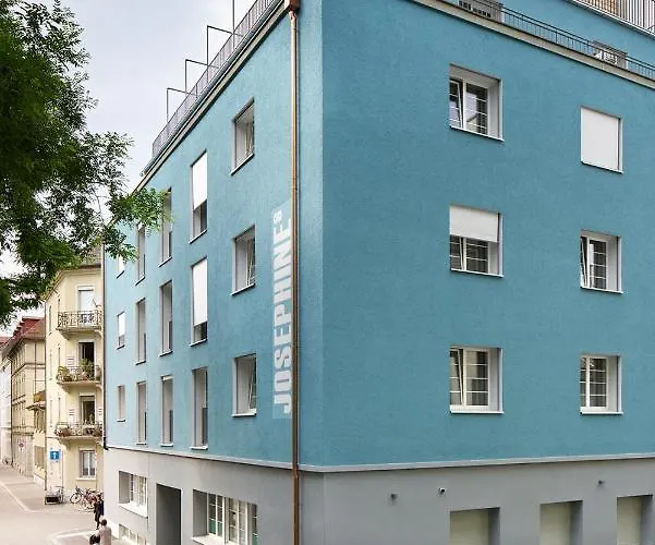 Josephine\'S Guesthouse - ! Women Only !