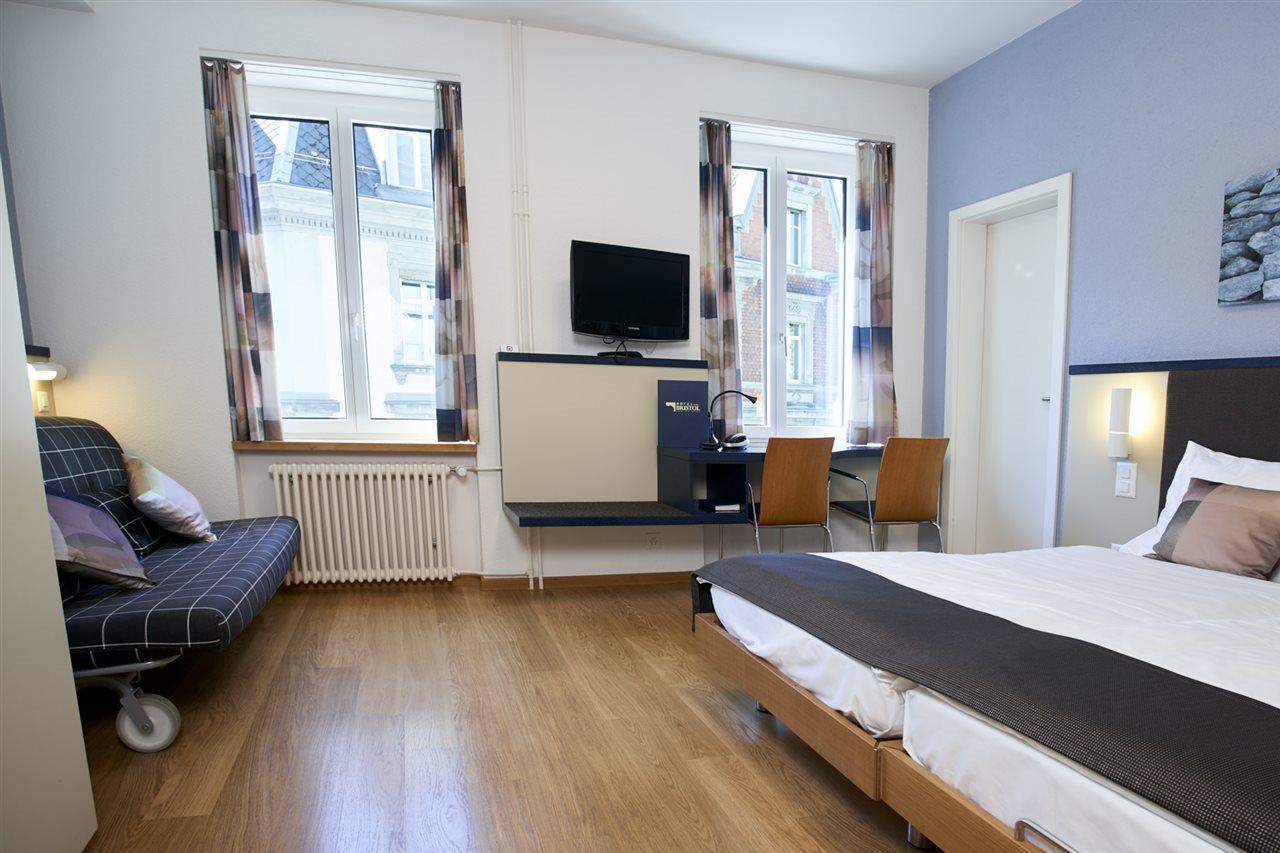 Bristol Zurich