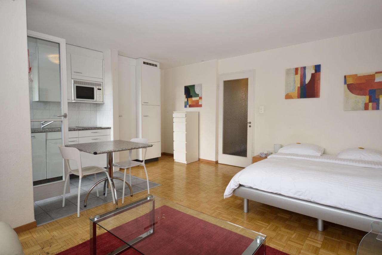 Spacious With Balcony - Vineyard 71