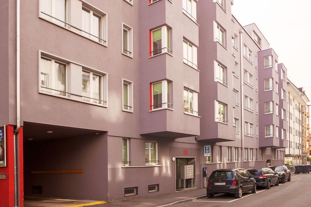Ema House Serviced Apartments, Seefeld Apartment *