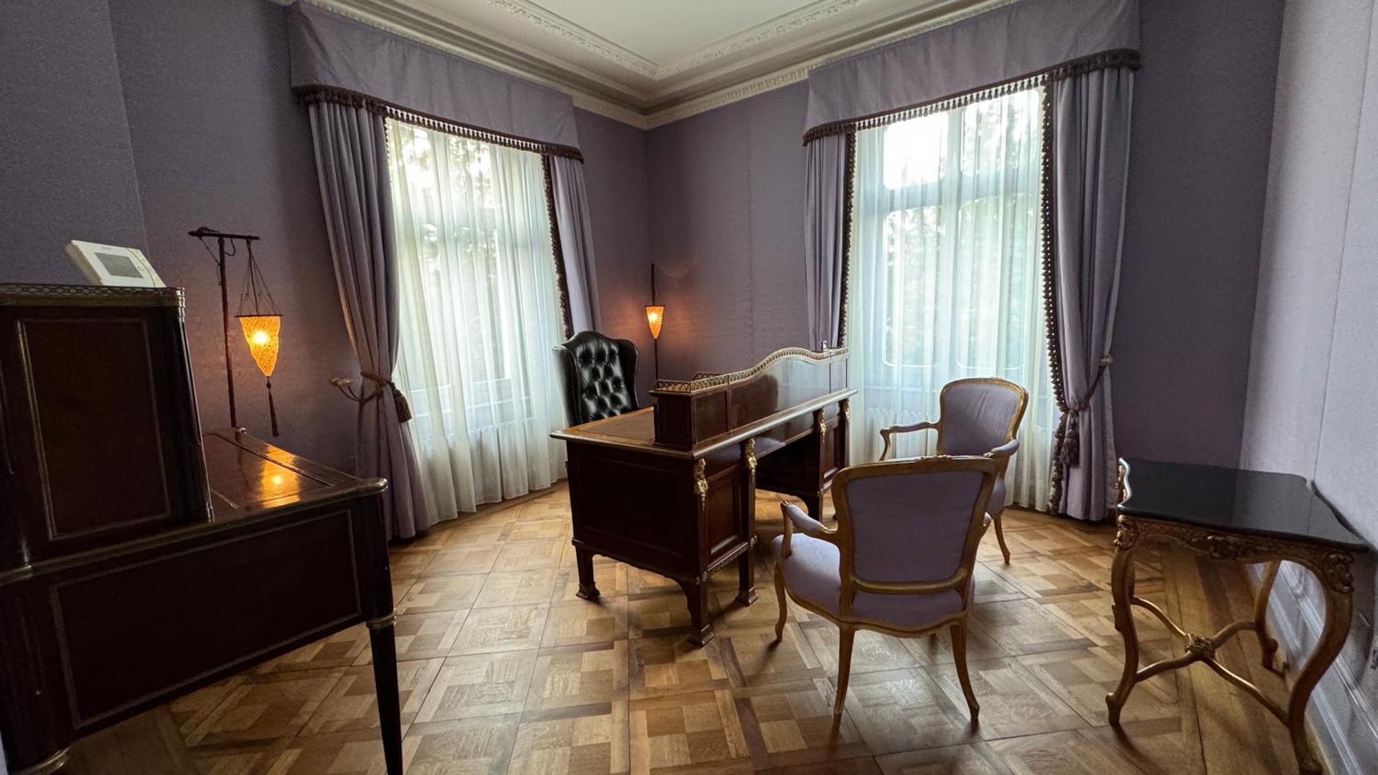 Entire Villa, Your Private Luxury Escape With In House Staff Villa Zurich