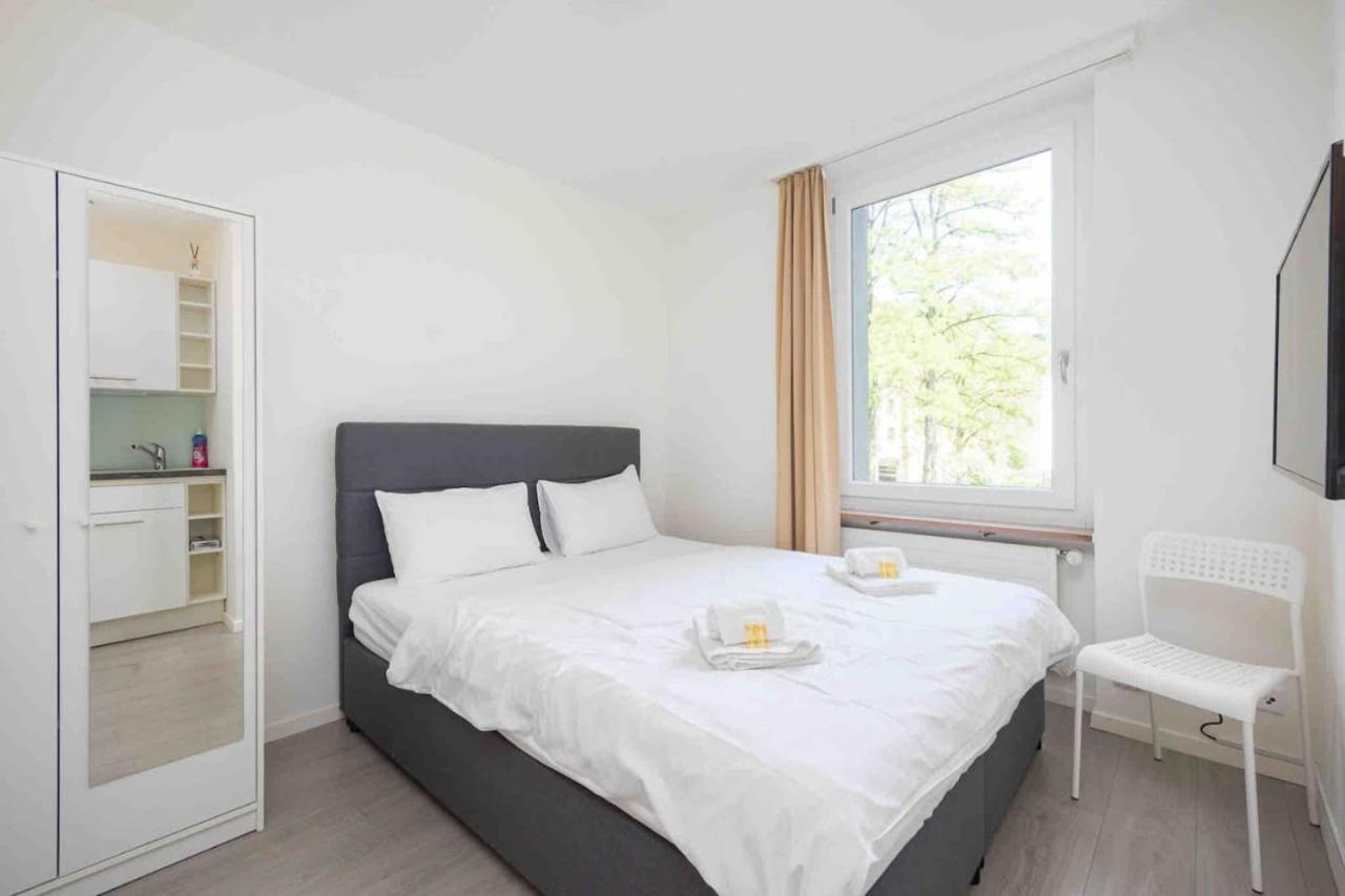 Urban Oasis With Queen Bed And View Be-12 Zurich