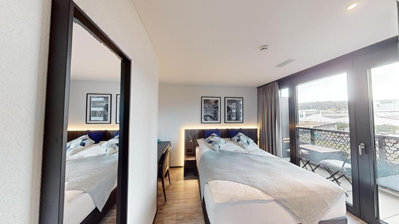 Spacious 1 Bedroom With Balcony Apartment