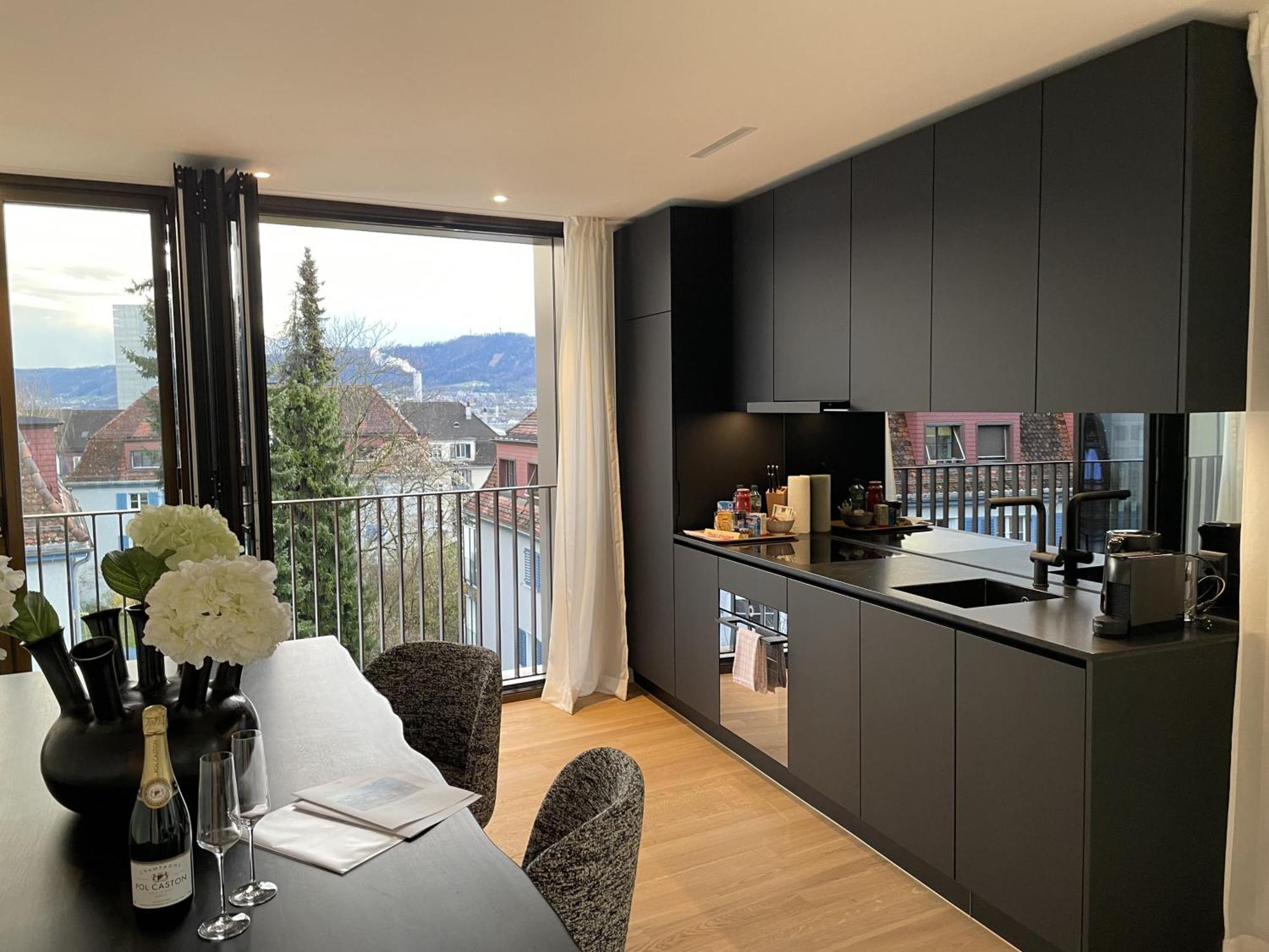 Cosmopolitan Rosengartenstrasse Apartment Zurich