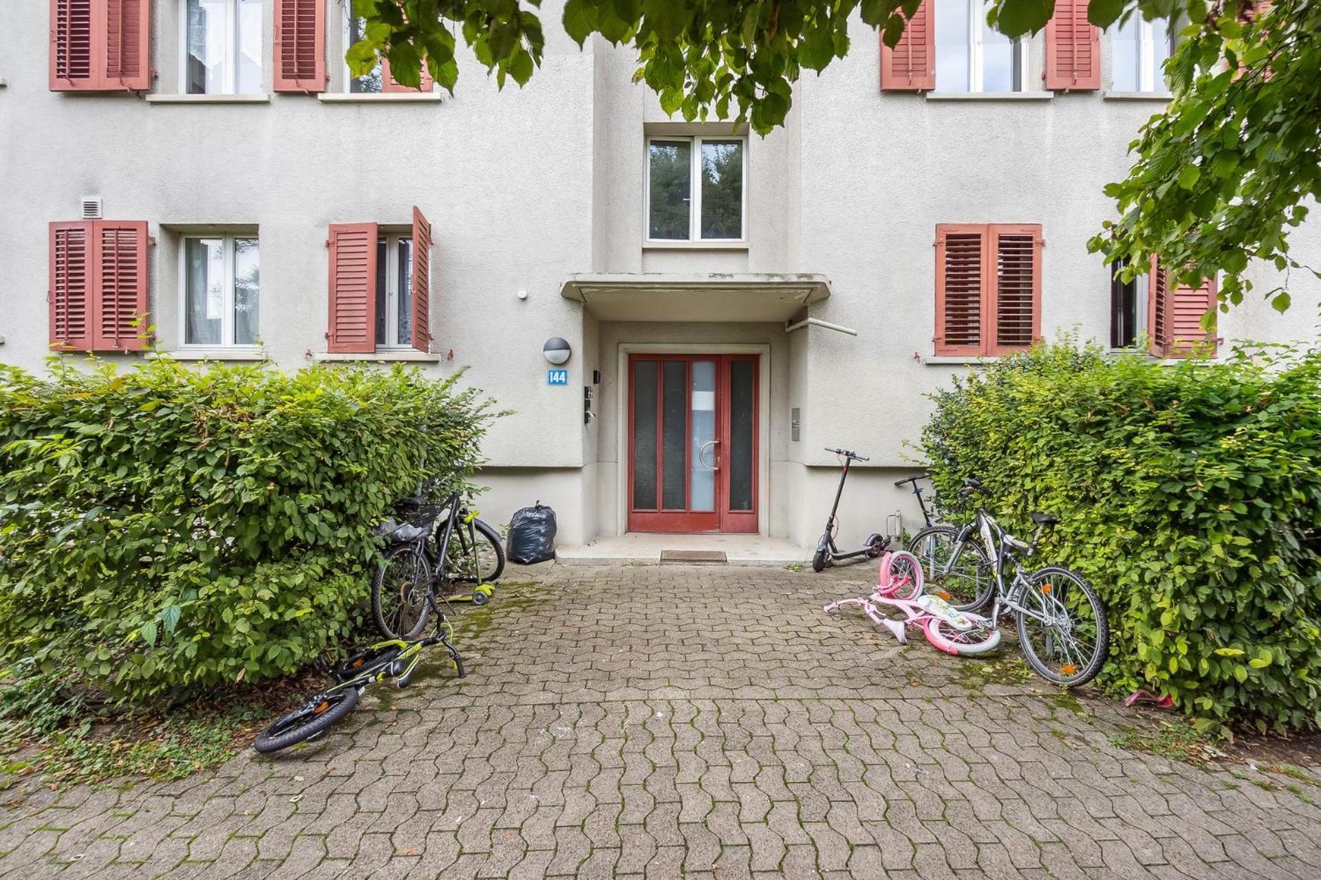 Altwiesenstrasse 144 Apartment Zurich