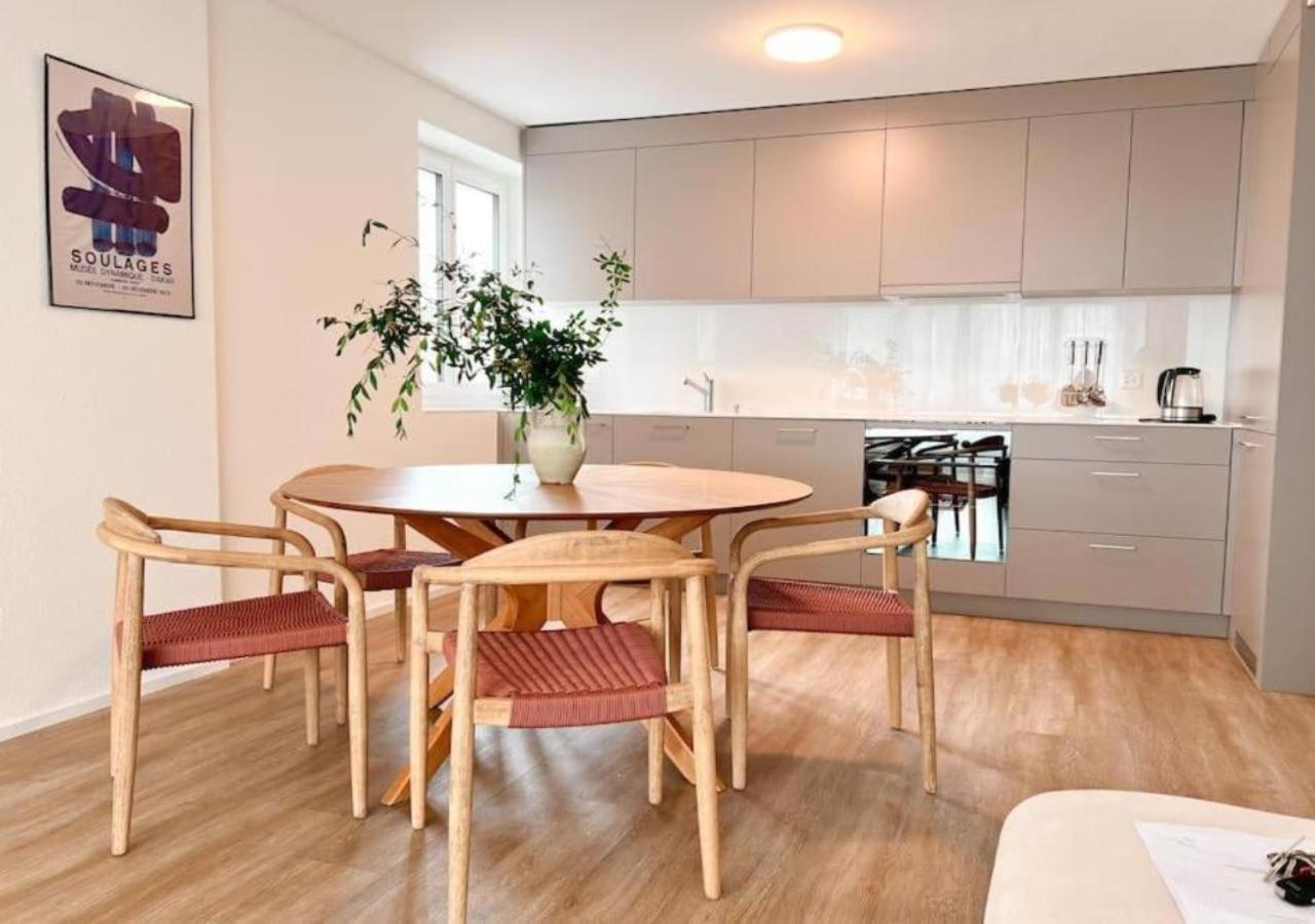 City Comfort - 2br Newly Renovated -301- Apartment Zurich