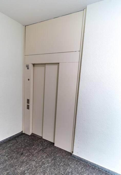 Apartment Charming 1br Flat Near - Fb1 *
