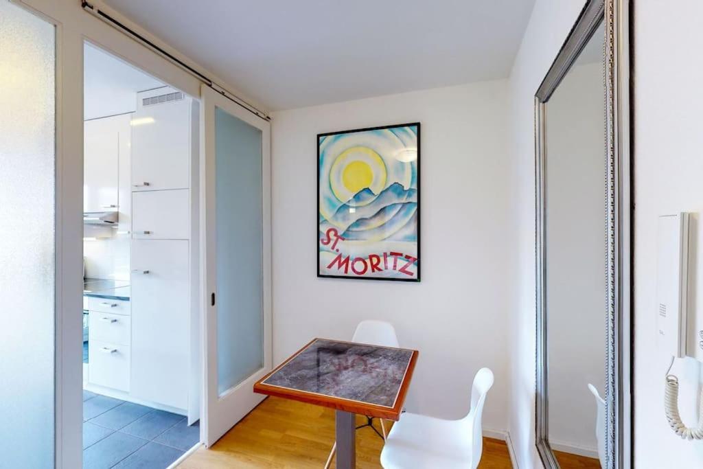 Very Spacious In Center - Parkview 4 * Zurich