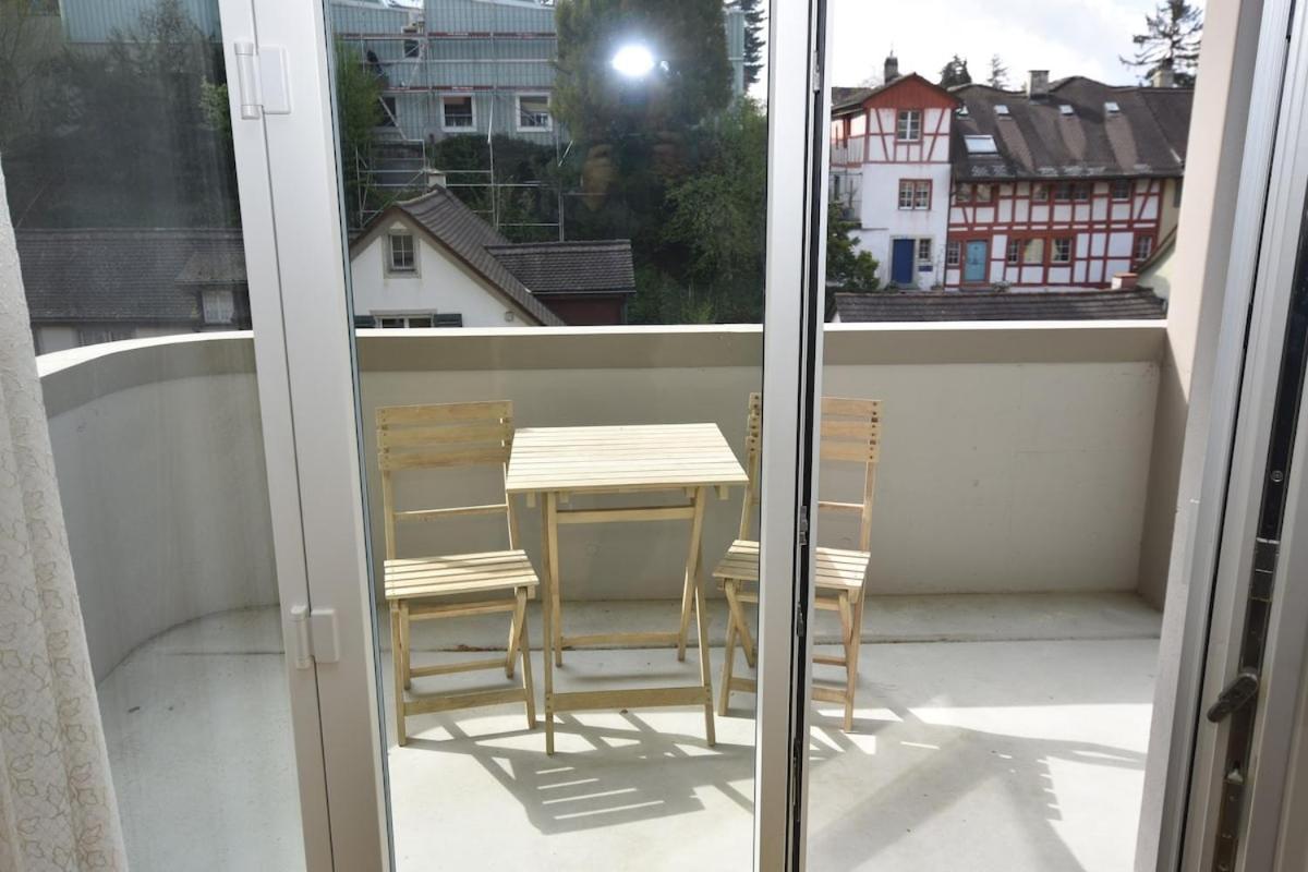 Quiet 1br In The Center - Hammer 4 *