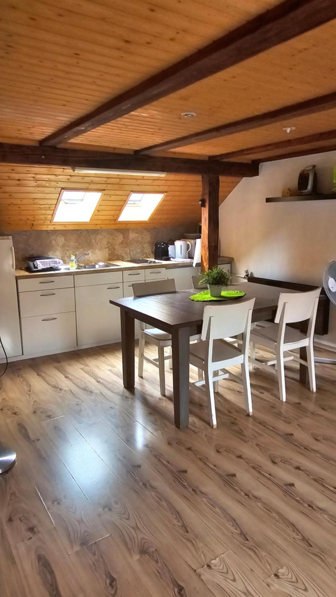 Apartment Cozy With Roof Terrace For 3