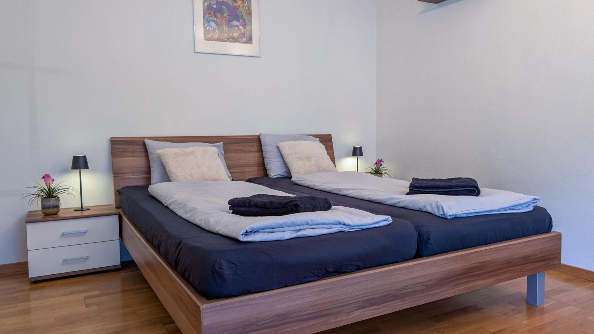 Relaxing Balcony 10min To Main Station In Old Town Apartment *