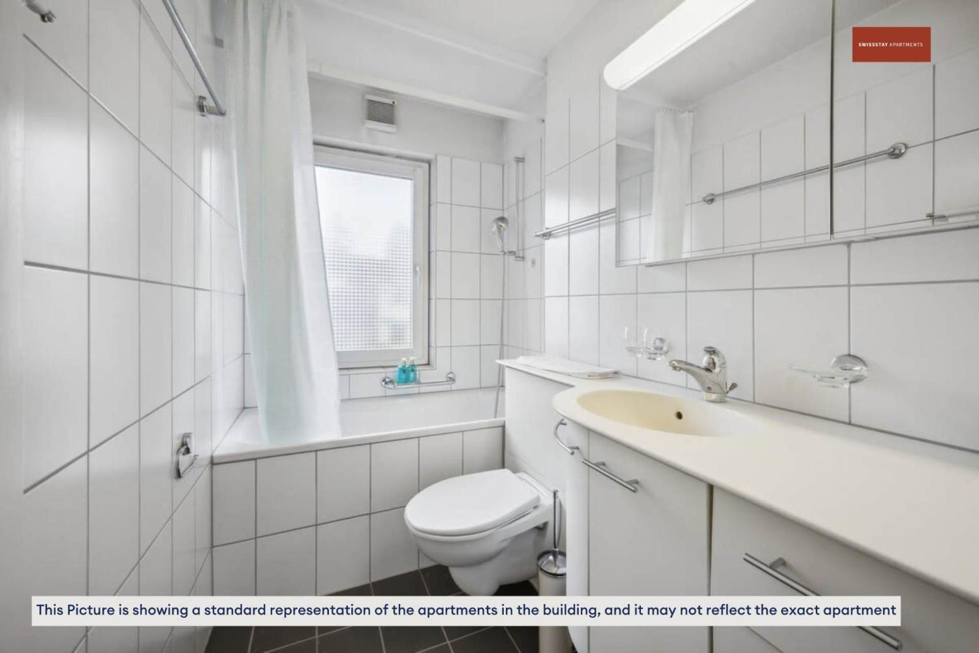 Cozy And Simple2br With Natural Light Apartment