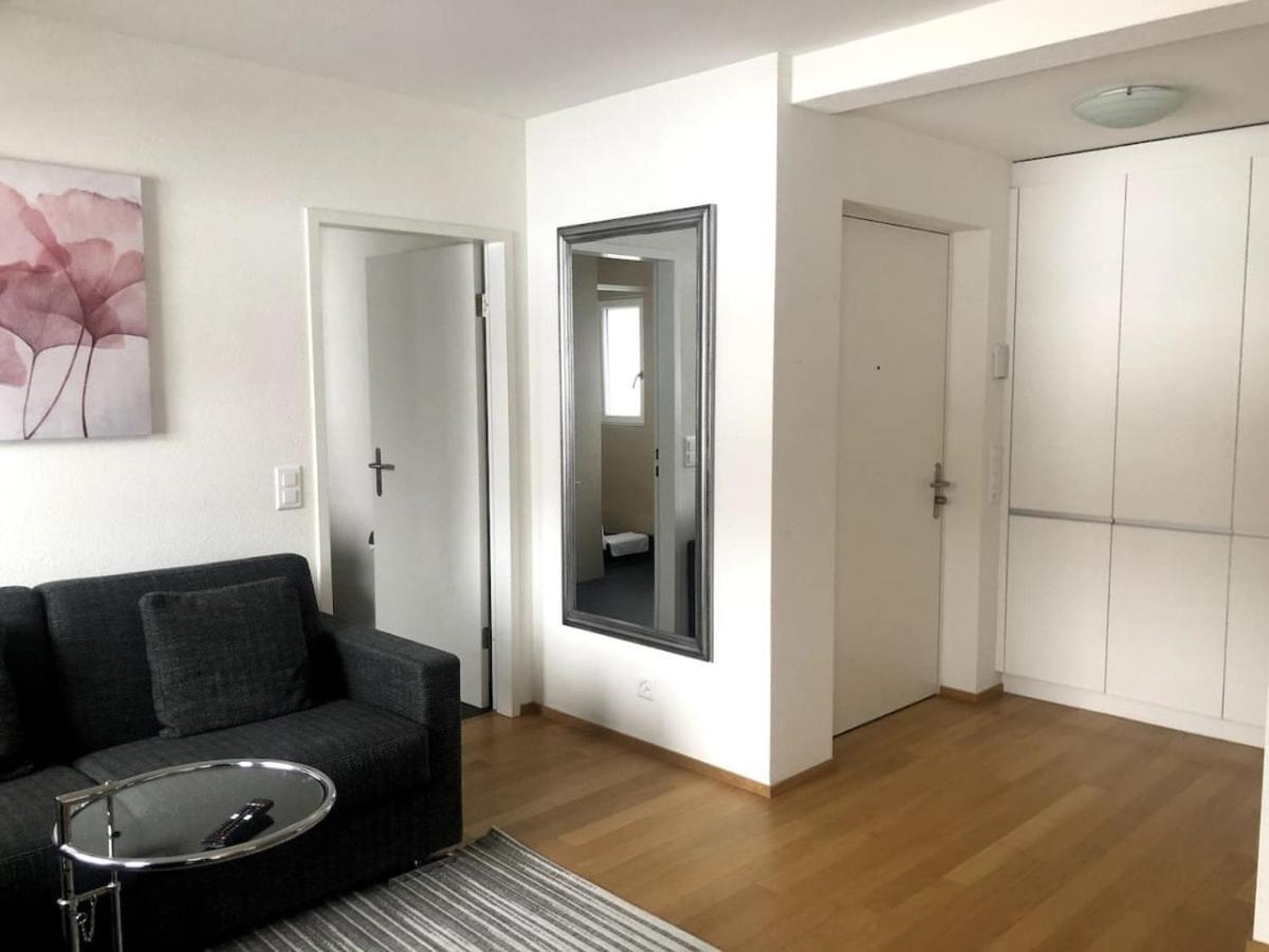 1br With Balcony - West 13 Apartment