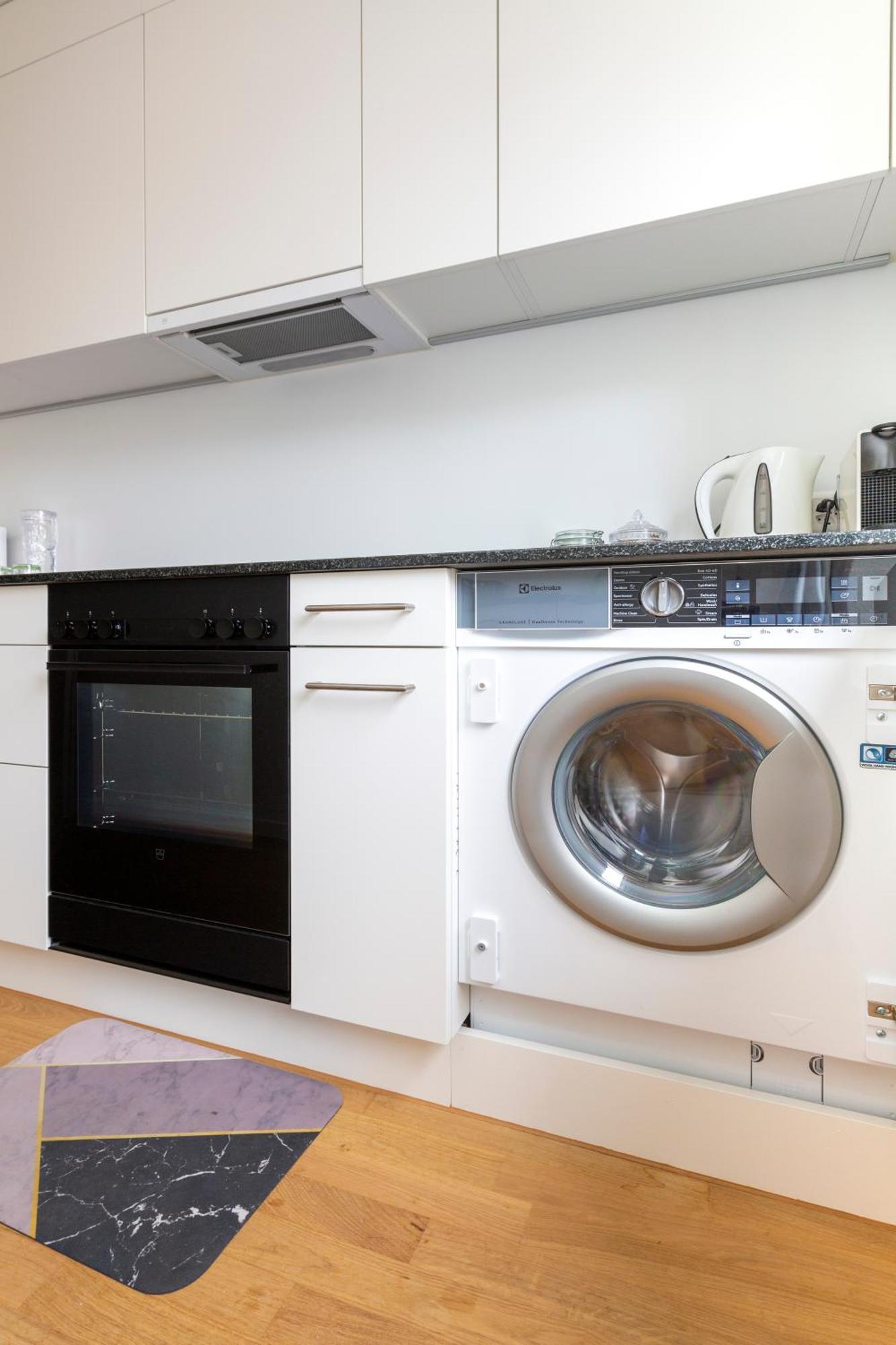 Kaya 3a - Downtown 2br With Balcony Zurich