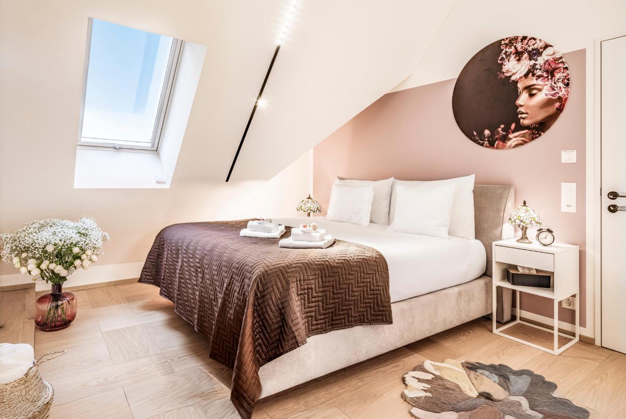 Boutique I Lux I Rooftop Terrace I Free Parking I Bahnhofstrasse *