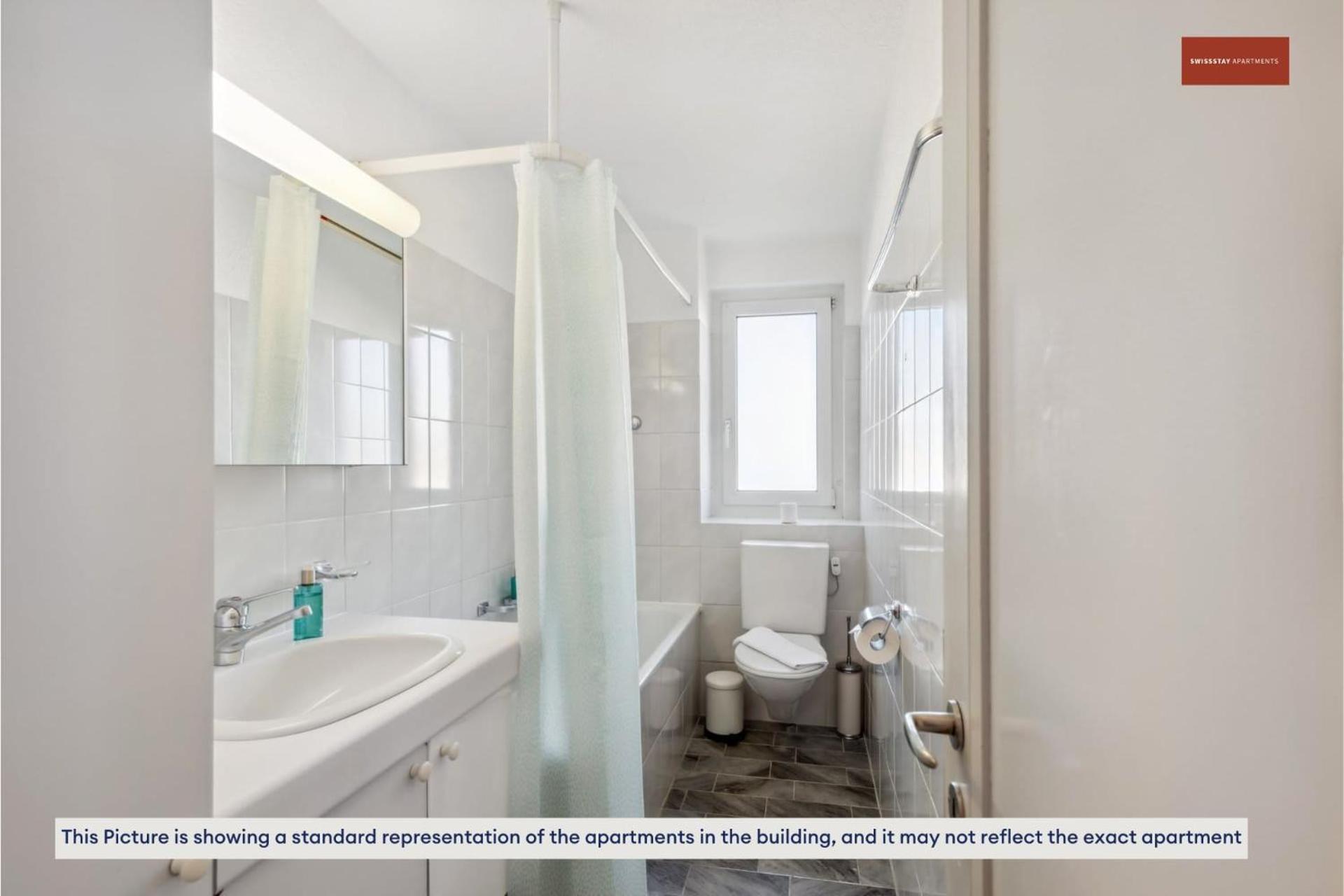 Simple 2 Bedroom With Essentials Zurich