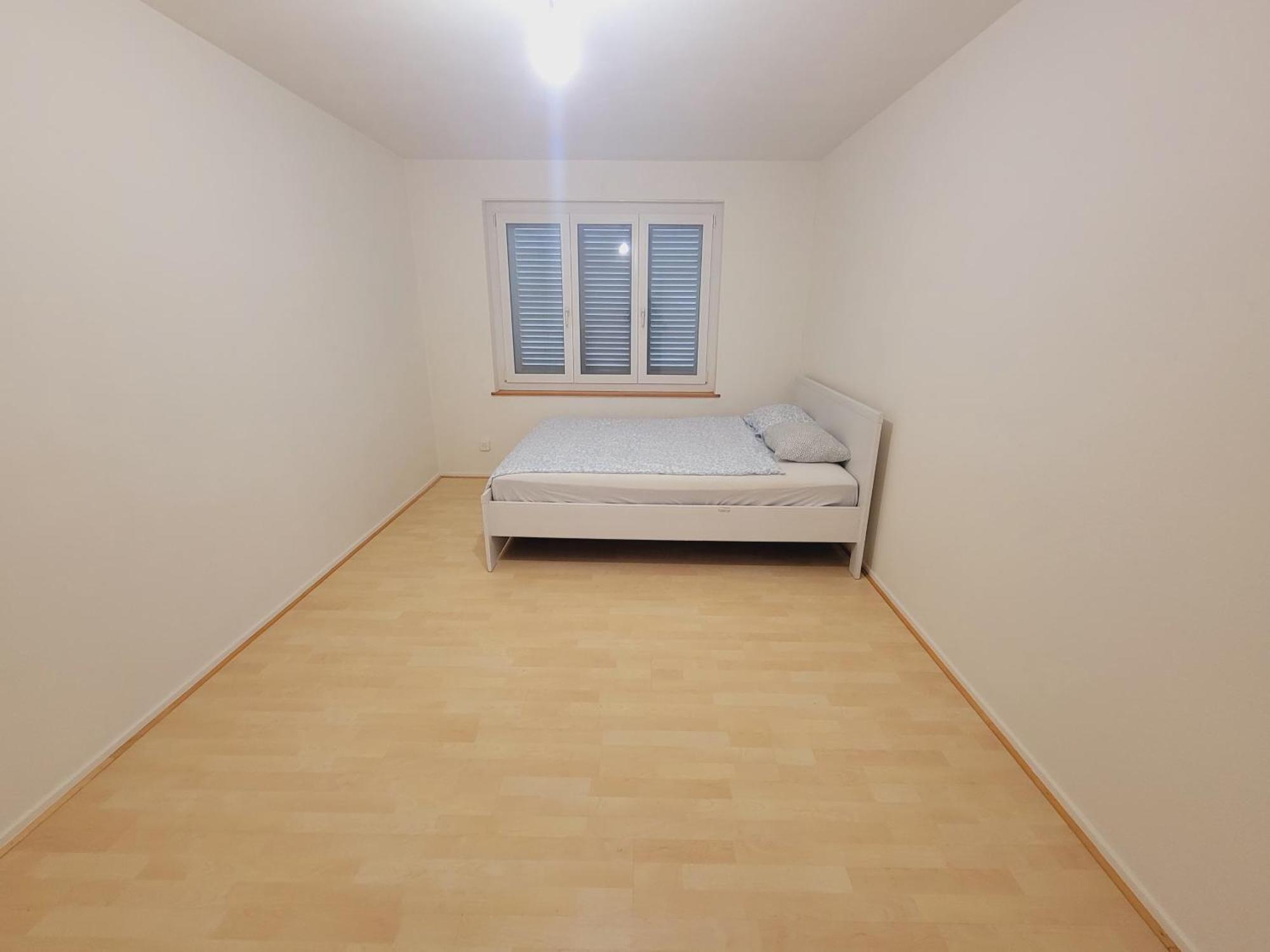 5-Bed Huge Flat In Zurich City - Schurgi - Self Checkin Apartment