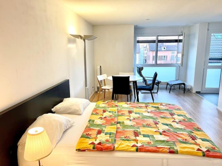 Apartment Brand New Center Downtown Apartment, Brauer - Self Checkin Zurich