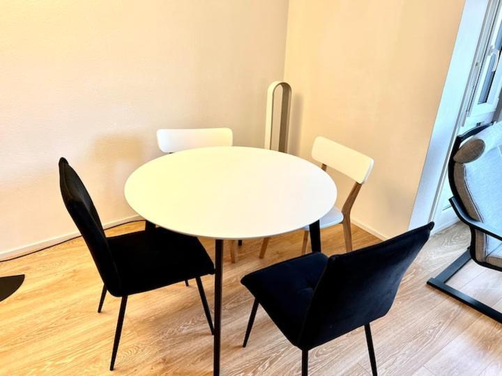Brand New Center Downtown Apartment, Brauer - Self Checkin * Zurich