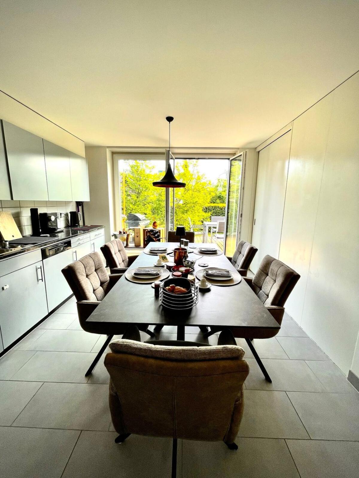 Apartment Gaestezimmer In Einfamilienhaus *