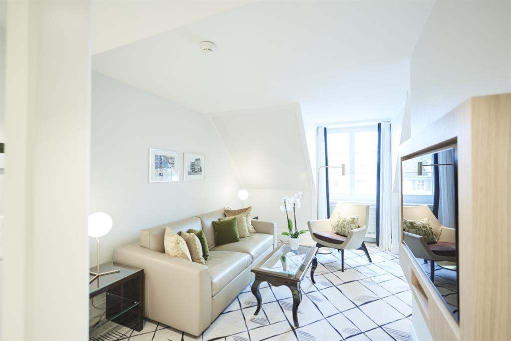Storchen - Lifestyle Boutique 5* Zurich